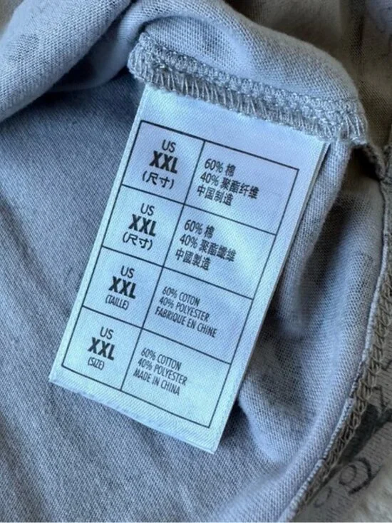 Disney Parks | Short Sleeve Mickey Mouse Pocket Tee | Size Extra Extra Large - Picture 6 of 8